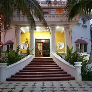 Bed & Breakfast Mansion Giahn
