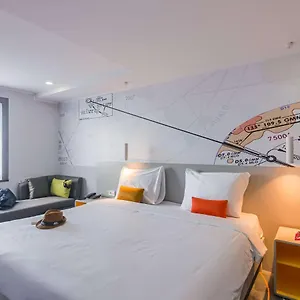 *** Otel Ibis Styles Bucharest Airport Romanya